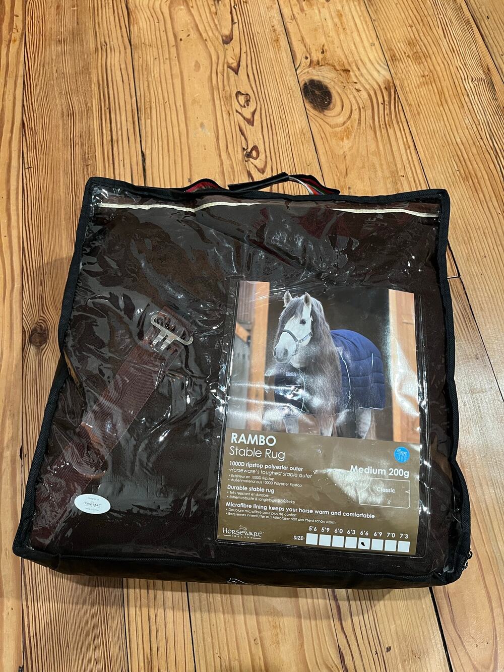 NWT Horseware Ireland Rambo Stable Rug Medium 200g size 78